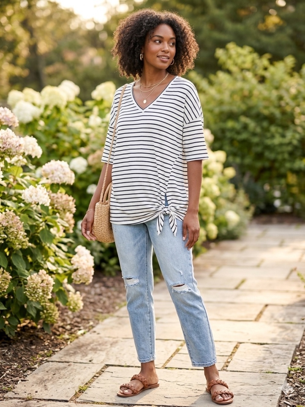 Dex Striped V-Neck Tie-Hem Top in White & Black Oversized Fit XS